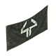 Drapeau Thick44 noir, accroché au mur